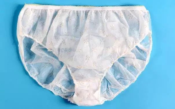 内衣裤穿多长时间丢掉,新买的内裤用不用洗洗再穿