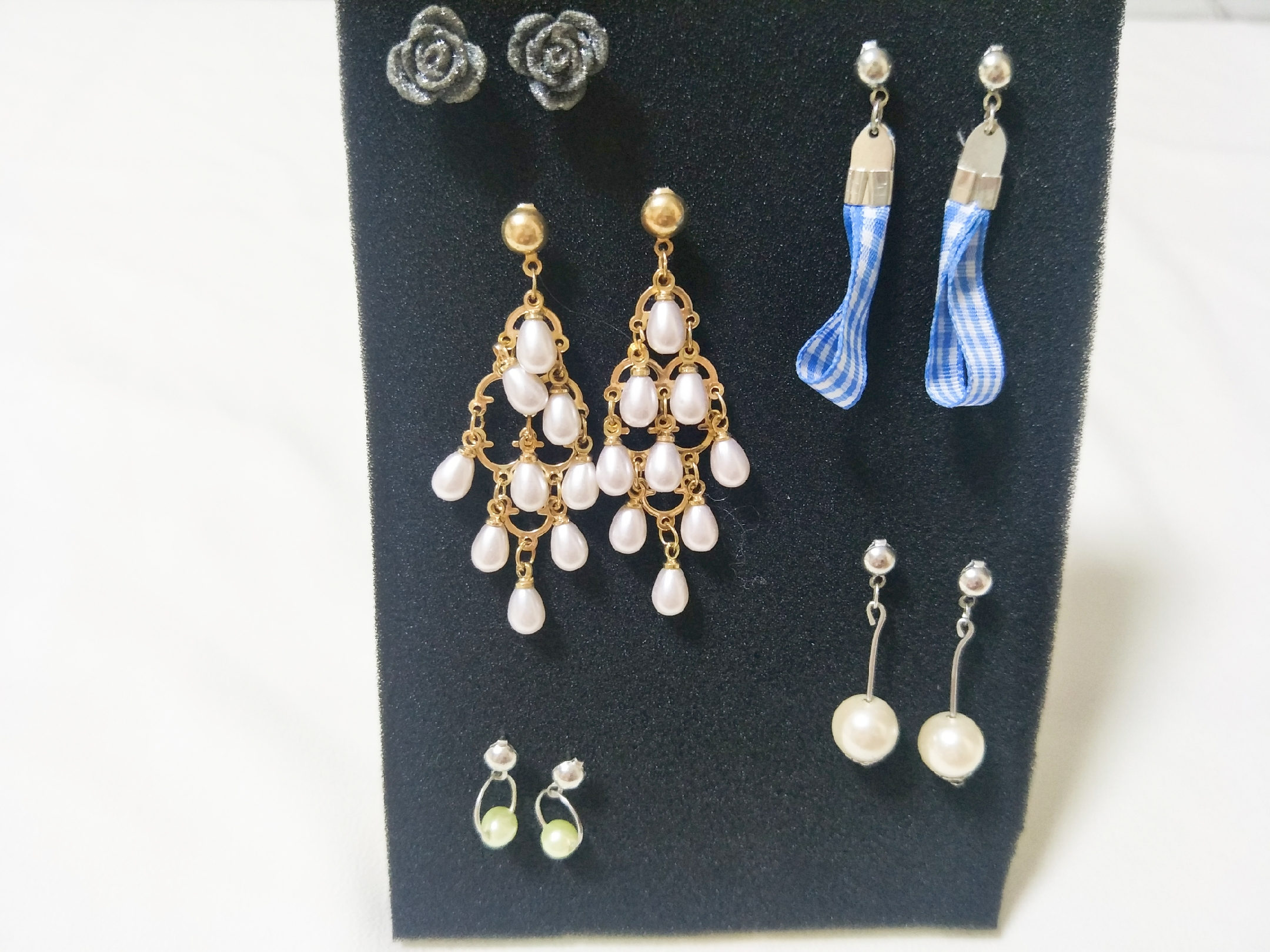 废旧沙发海绵垫当枕头,废旧的沙发海绵垫能如何做飘窗垫