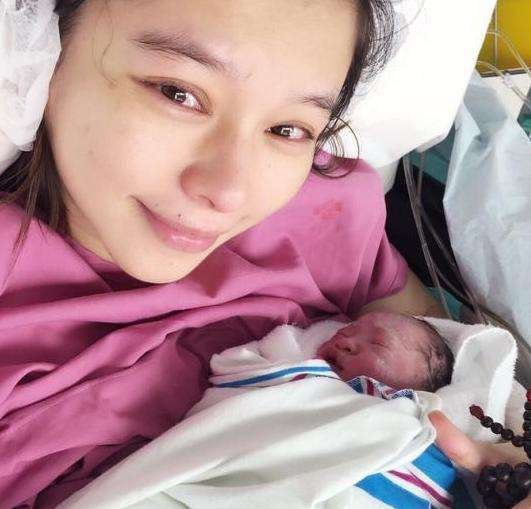 明星都是剖腹产还是选择顺产,明星生宝宝是选择顺产还是剖腹产