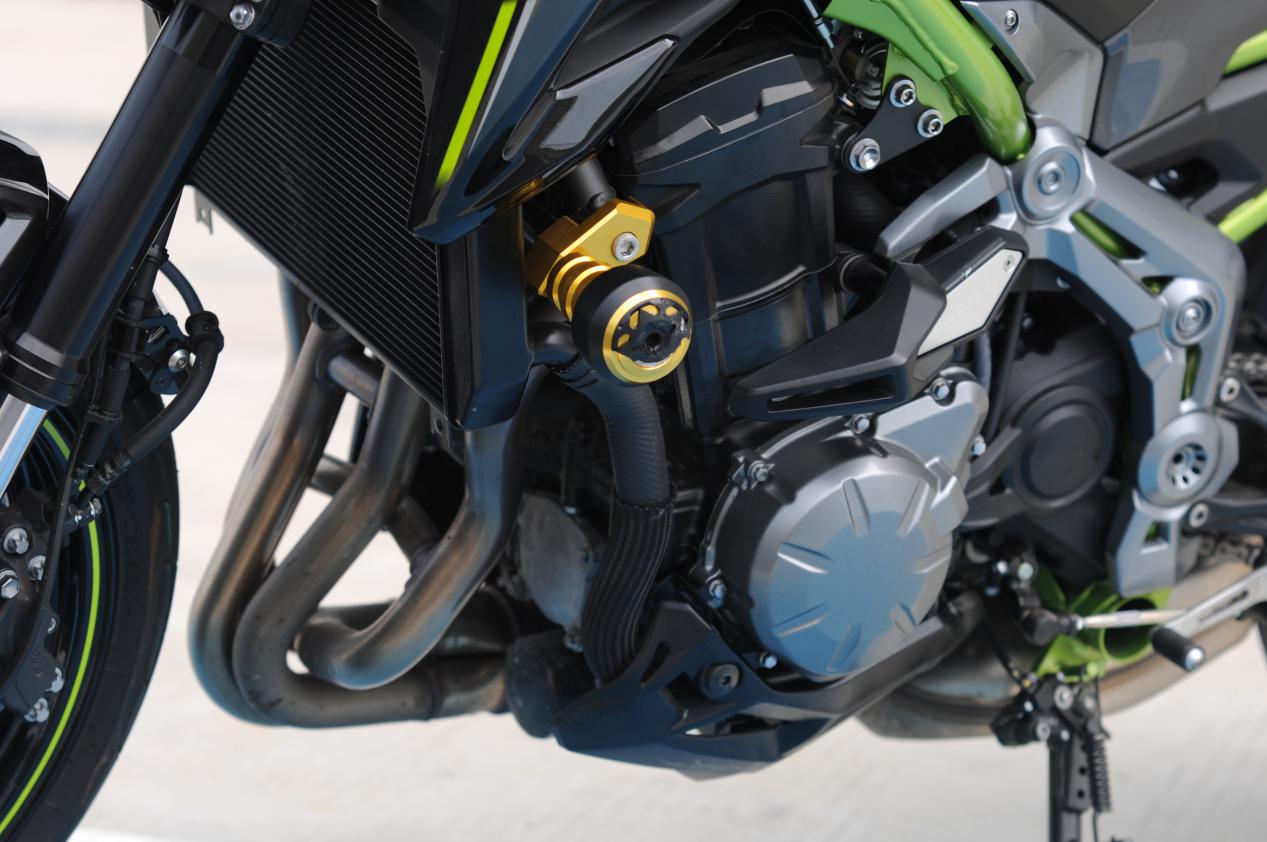 川崎z900有弯道abs吗,川崎z900拉爆