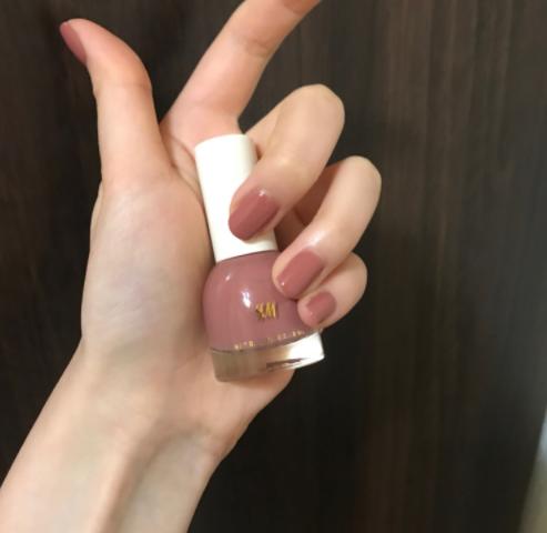 指甲油怎么涂才美丽又亮,适合一年四季都可以涂的指甲油