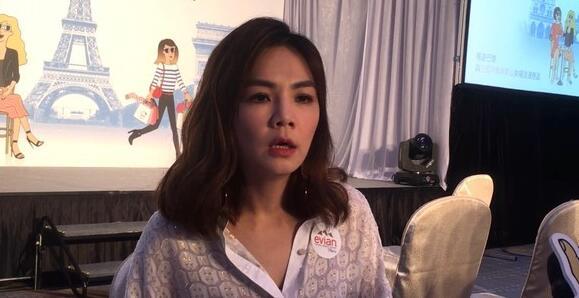 老公赖斯翔掌经纪大权Ella要出走华研内地当导演？这个可怎么好