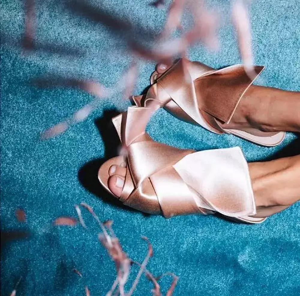 早知道女生版,减龄显脸小的时髦发型甜美感十足