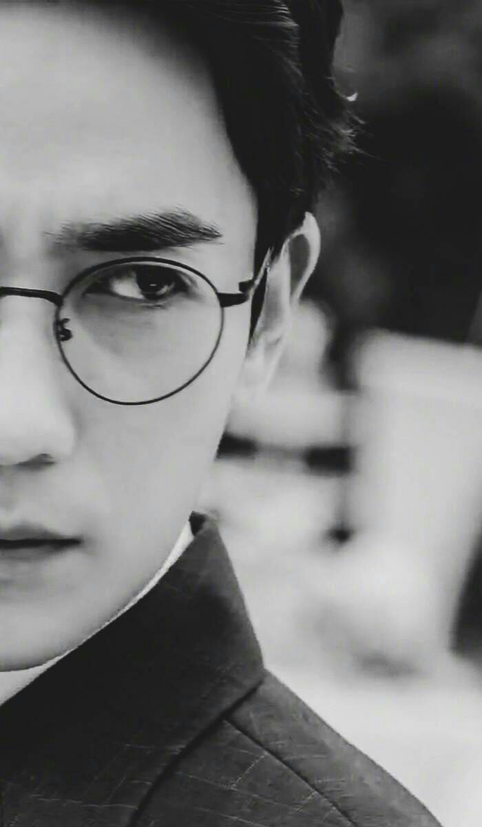 镇魂朱一龙绝美图,朱一龙路演镇魂女孩