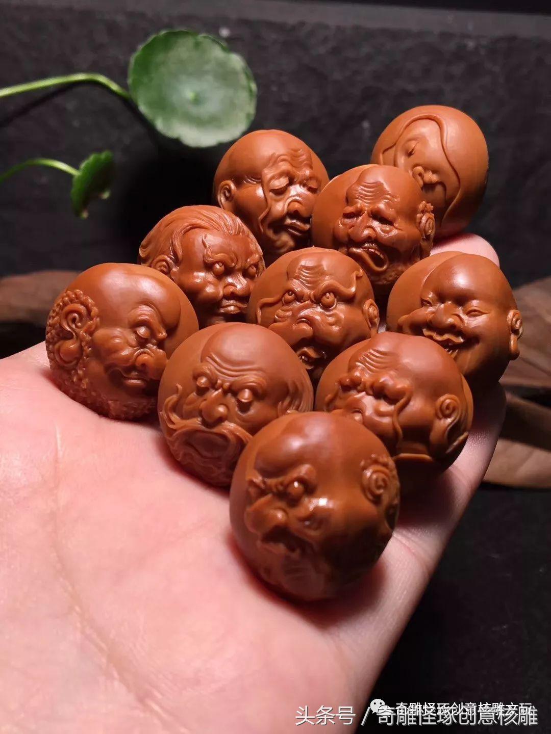 世界顶级极品橄榄核雕十八罗汉,知翠轩橄榄核雕双面十八罗汉价格