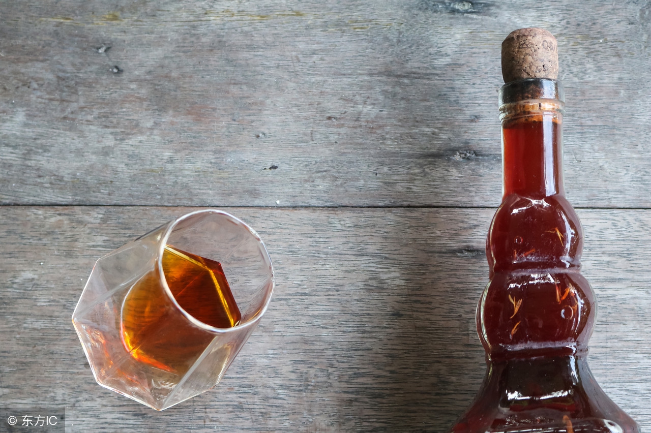 健脾益气祛湿泡酒中药,消食又补气血的泡酒方