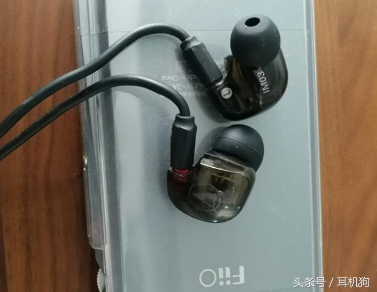 100元左右的动铁耳机推荐,两千元内的动铁耳机推荐