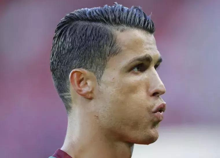 c罗同款泡面头和内马尔,c罗内马尔最帅图片2018