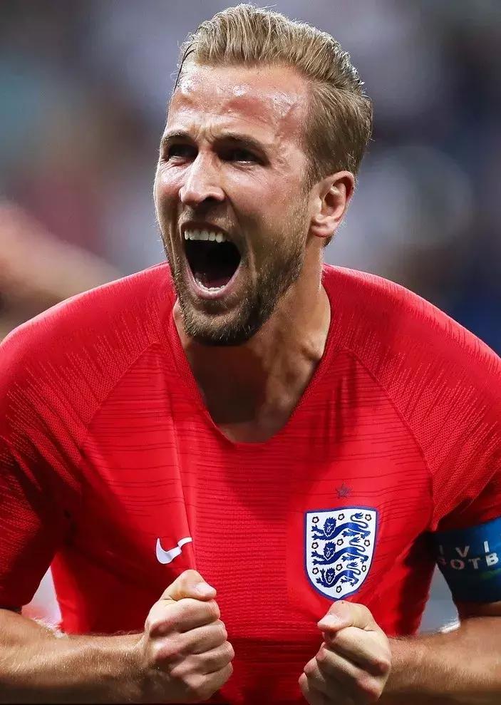 c罗同款泡面头和内马尔,c罗内马尔最帅图片2018