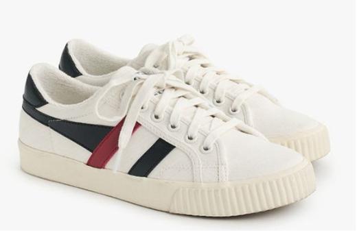 出门撞鞋,出去旅游好穿的运动鞋推荐女