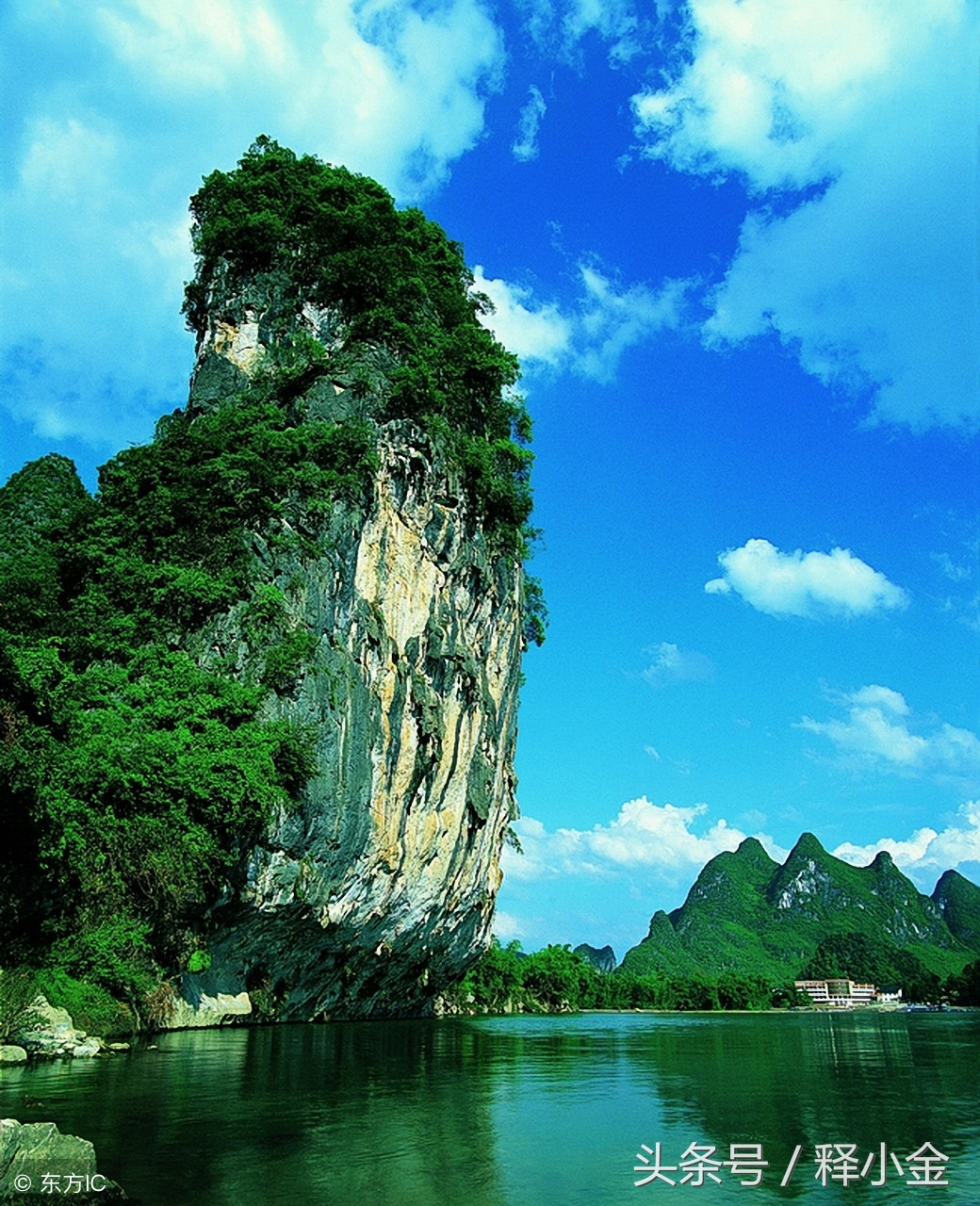 踢球全是假动作,踢球难免有失误