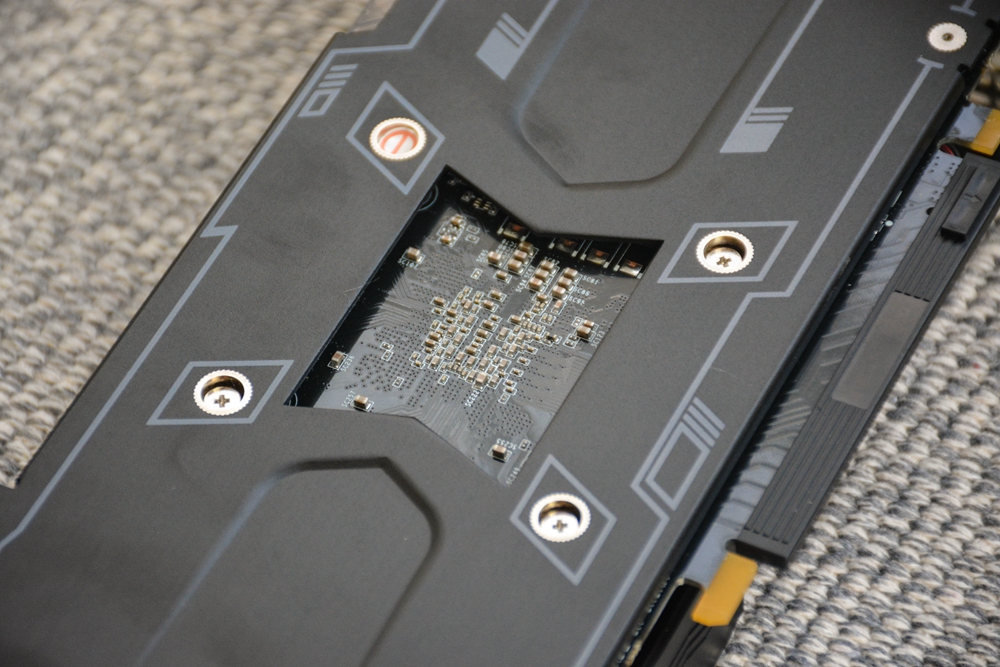 很强也很长，实测铭瑄1050在新老电脑上的表现