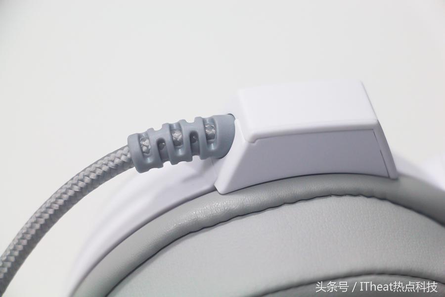 只为电竞游戏而生——圆刚GH335电竞耳机测评