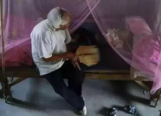 身份证是1970-1989年的注意了!再不看就没有了,很重要