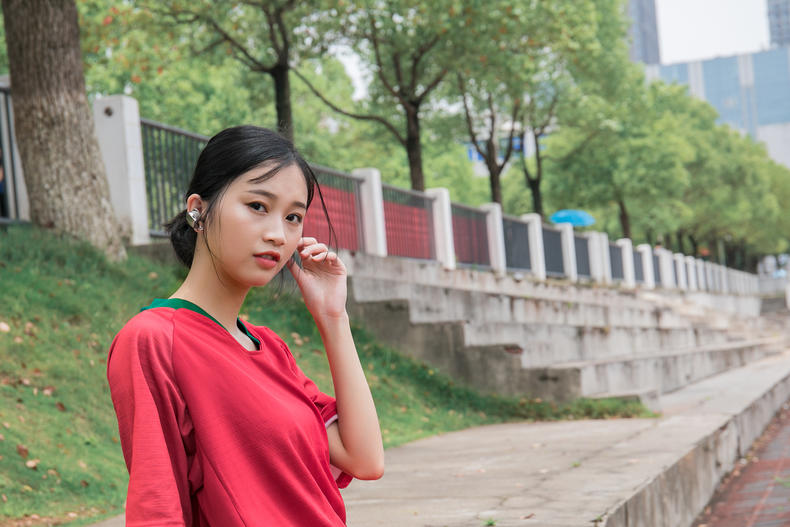 索尼耳机wfc500有降噪吗,索尼wi1000和小米降噪耳机