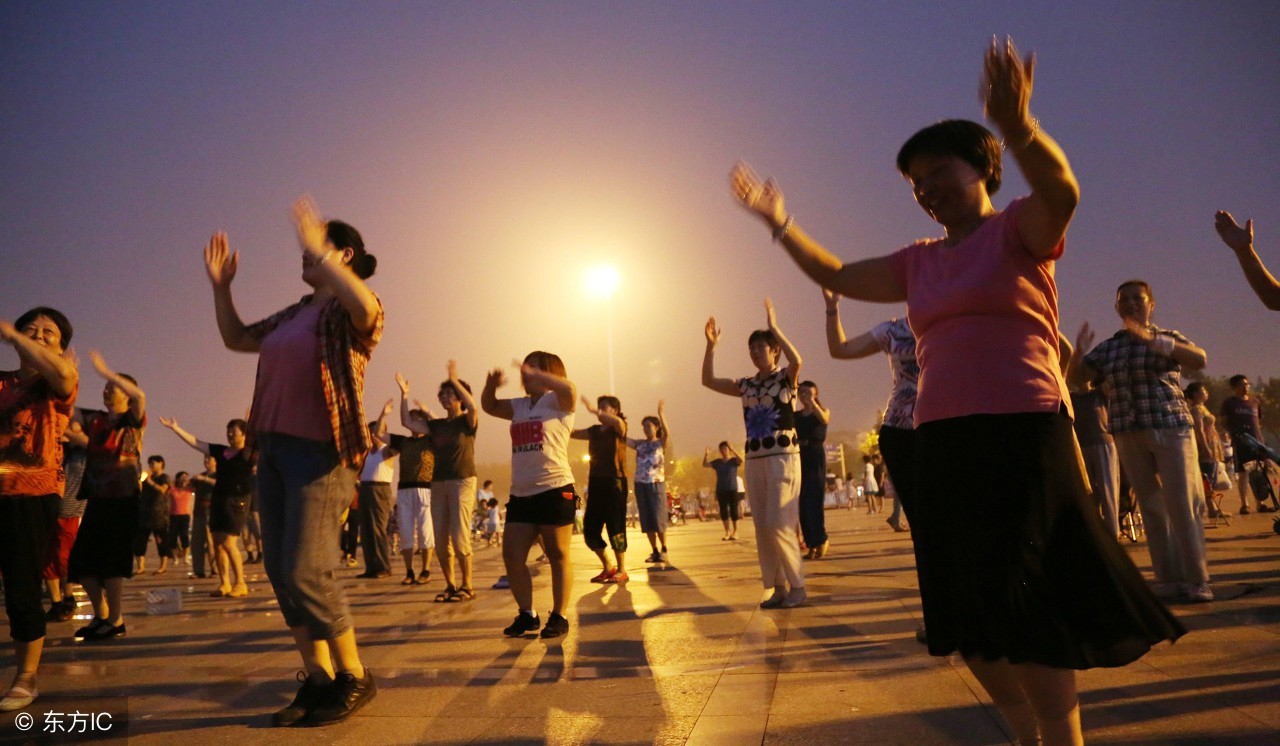 跑步磨损膝盖疼痛怎么治疗,跑步后膝盖软骨疼