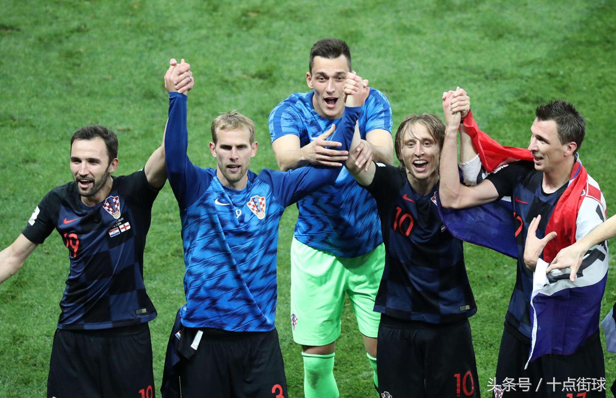 法国稳赢?世界杯夺冠*率赔**一边倒,球迷:足球反着买,别墅靠大海