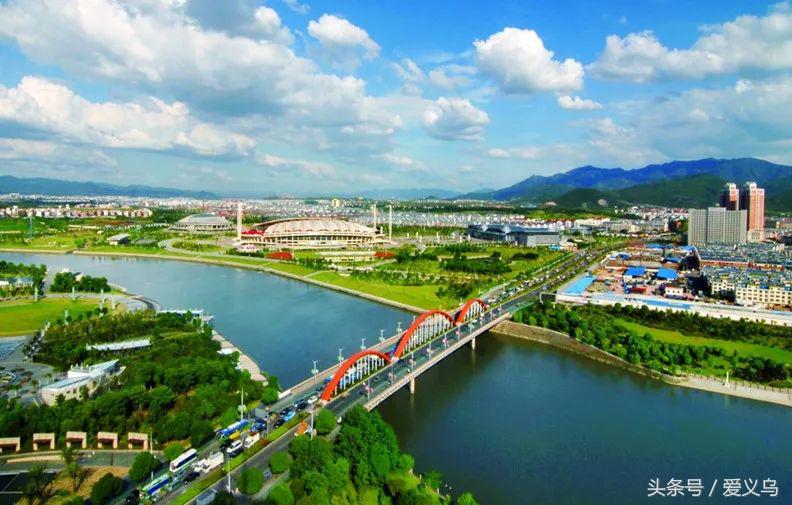 百万粉丝博主被骂上电视台,百万粉丝博主诡异事件