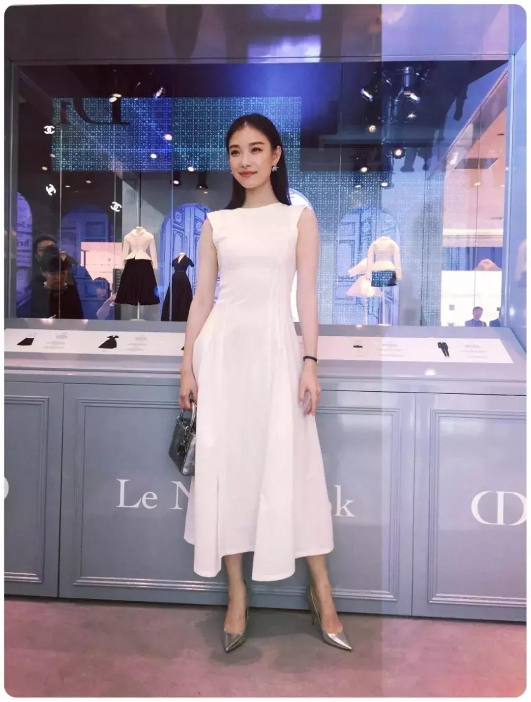 为什么你穿长裙不好看,连衣裙要怎么穿才好看