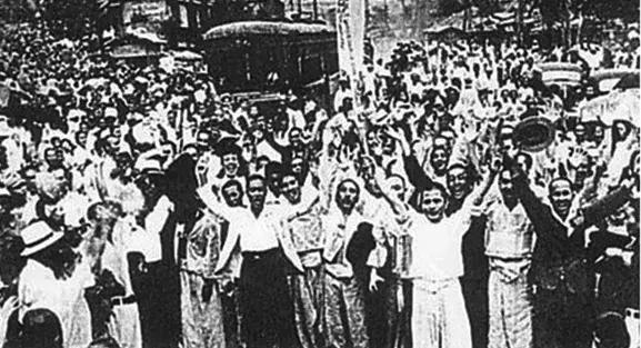 引爆政坛，罢免总统！凭什么它是亚洲第一名门女校？