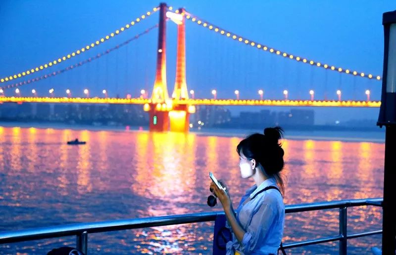 武汉暑假免费夏令营水上,暑假夏令营武汉市