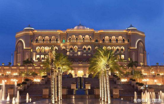 40吨黄金打造世界上最豪华的酒店,世界最豪华的黄金酒店