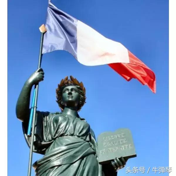 马克龙法国输后的表现,马克龙法国阅兵