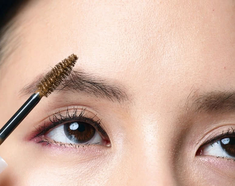 眉毛太浓太黑怎么办遮住,眉毛太黑怎么化妆变淡