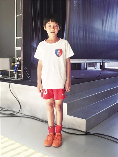 女足吴优,琼中女足队员吴优