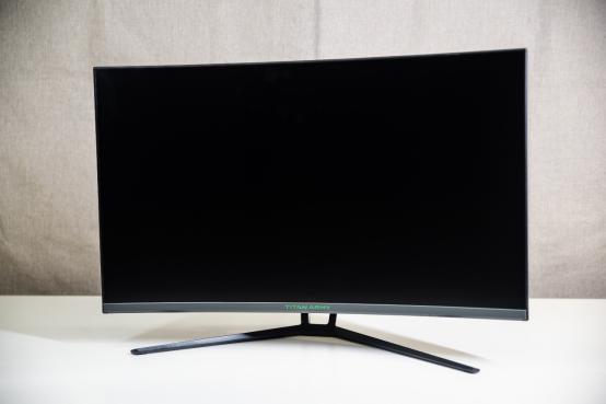 不能去现场看决赛？也许你应该组建一台看球神器