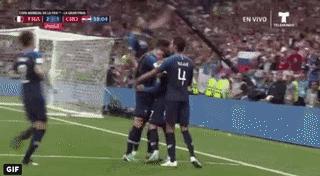 法国队大力神杯夺冠时刻,法国世界杯夺冠20周年