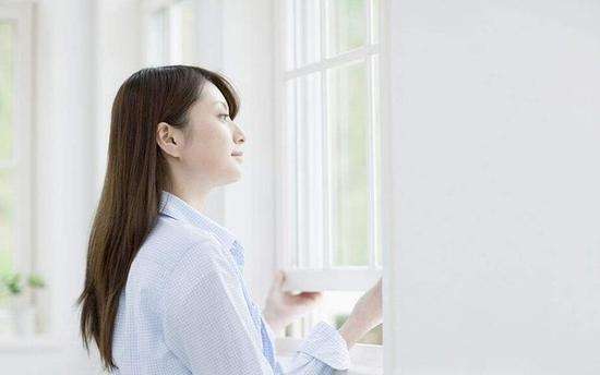 解决全屋甲醛的最佳方法,甲醛不除不敢入住来这里教你一招