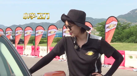 《挑战300秒》迎来全新赛道,孟瑞搭档足球教练首战告捷