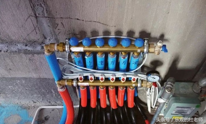地暖分集水器安装,丹佛斯地暖分集水器的安装