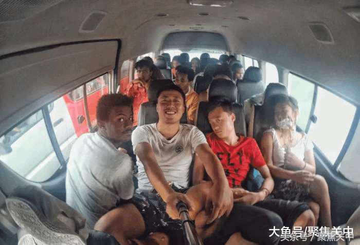 20岁姑娘一个人穷游中国,山西姑娘一个人在旅游