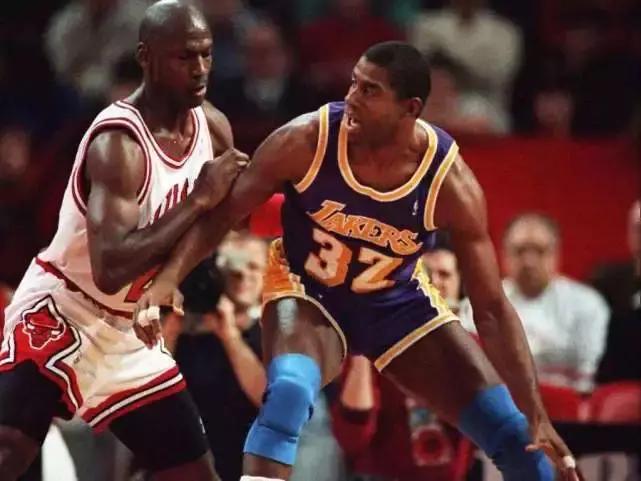 nba总决赛经典二过一上篮,盘点nba总决赛上最伟大的4记投篮