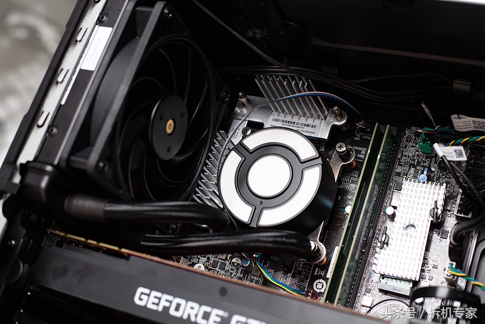 流畅吃鸡笔记本电脑配置推荐,联想游戏台式机刃9000