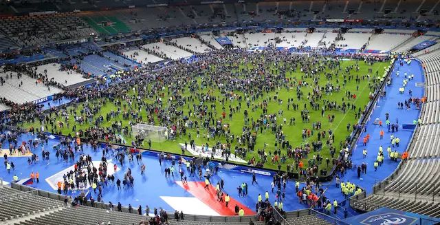 足球场上的血洗惨案,足球血洗