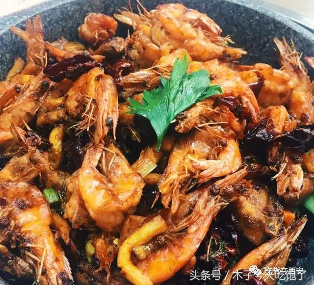 西安烧烤小龙虾推荐,西安雁塔最好吃的香辣虾