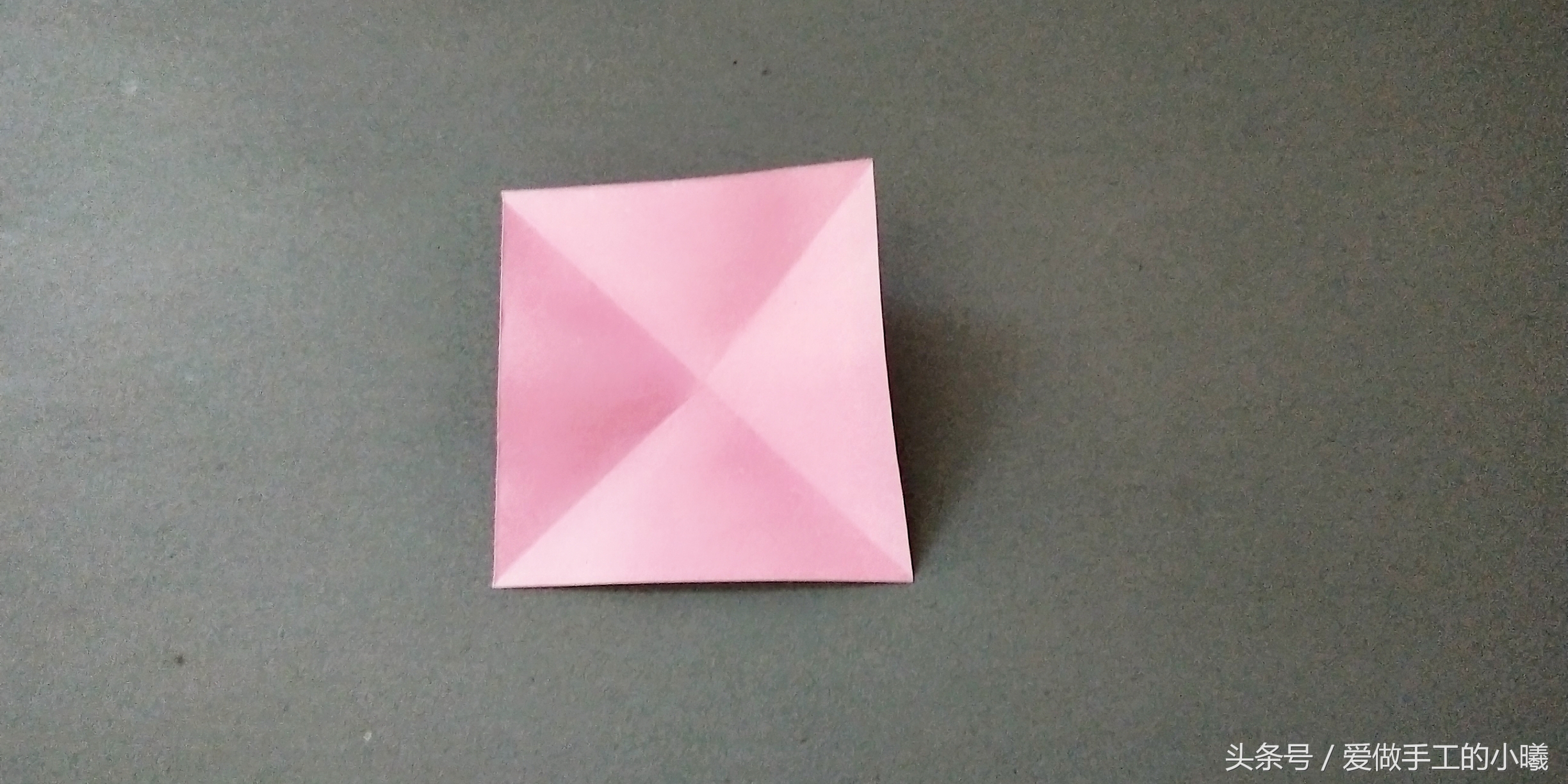 托班折纸简单小鱼的详细图,幼儿园简单折纸手工动物小鱼