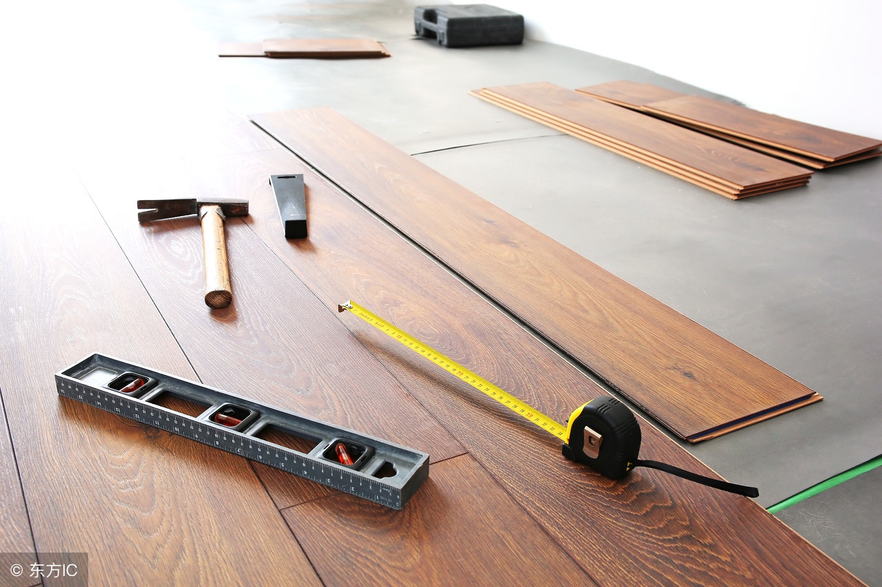 木地板安装方式怎么选择,多层实木地板安装需要什么辅材