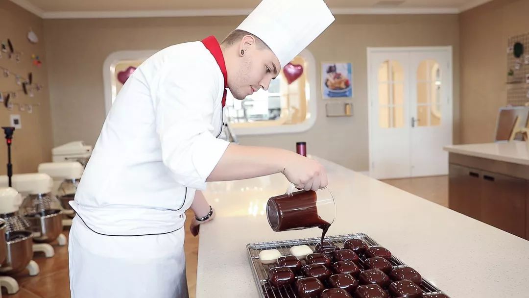 贵阳欧米奇靠谱吗,贵阳欧米奇环境