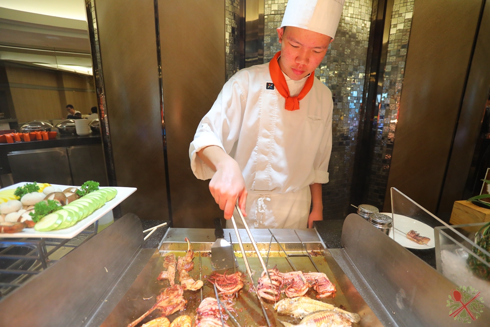 在香港带孩子逛超市 (怎么样带着孩子去香港扫货)