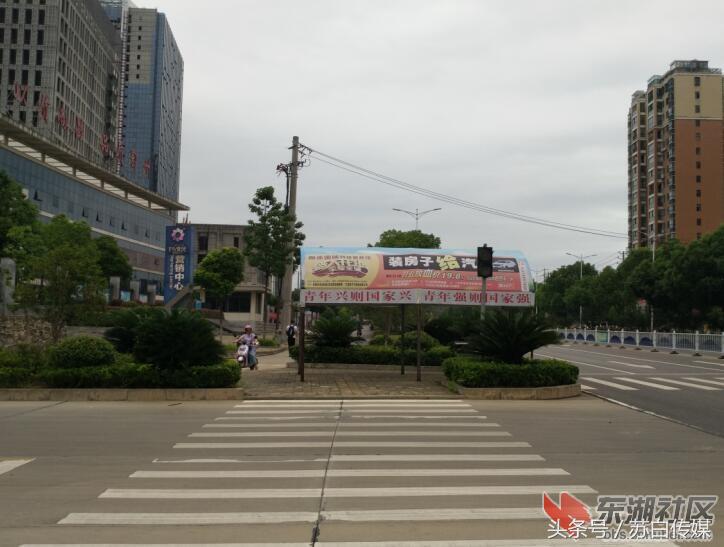 「社会」“闲”来吐槽:说鄂州侃交通