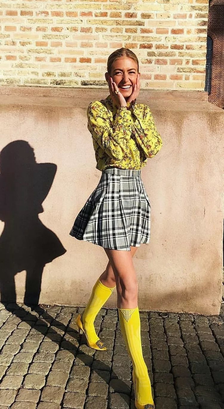 鏉ㄥ箓鎴氳枃閮藉湪绌跨殑绉嬪啲鐖嗘,鎴氳枃鏉ㄥ箓鍚屾琚滃瓙