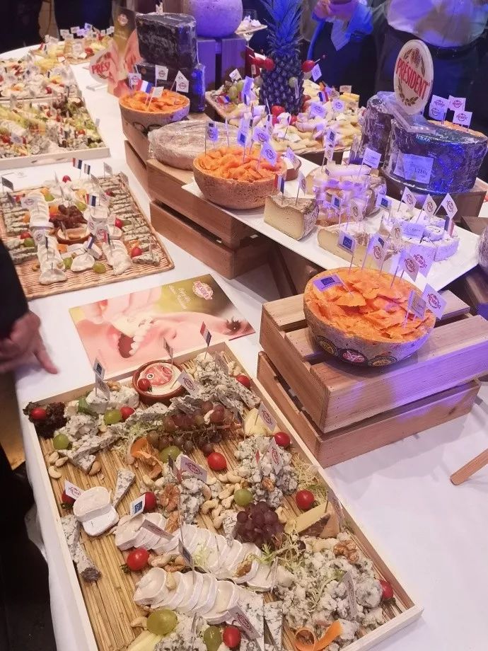 除了法国足球和国庆日，童话小镇也是解锁法式浪漫的方式