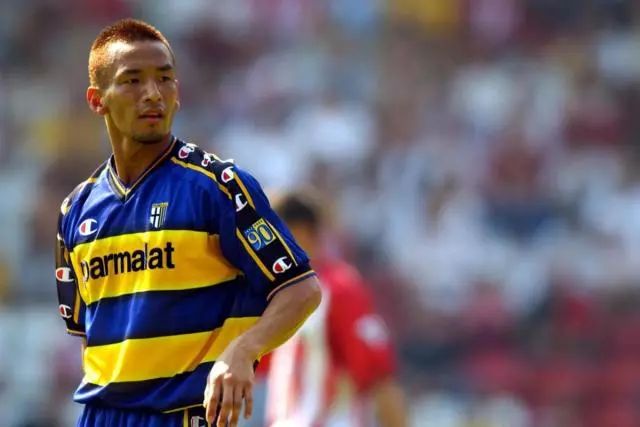 世界杯尘埃落定，让他带你重温绿茵激情！