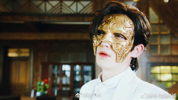 镇魂朱一龙面面现代装剧照,朱一龙镇魂面面出场视频