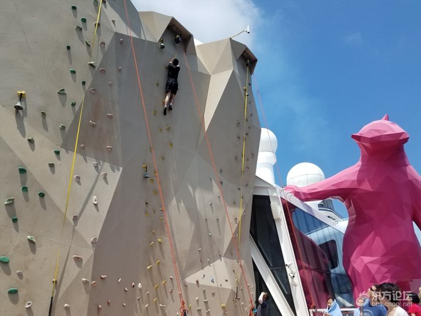 坐奢华游轮什么感受？房间就像漂在海上量子号游记！