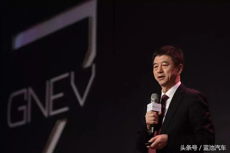 御捷领途新能源汽车测评,领途汽车御捷电动